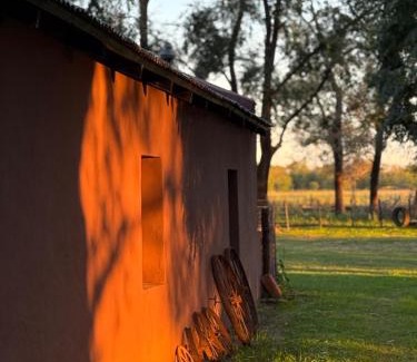 Lujan House | El Rancho - Hospedaje Rural