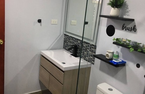 Sur Occidente Apartment | El Reposo Real/Cozy Room with Private Bathroom.