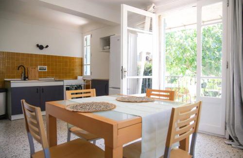 Corneilla-de-Conflent Apartment | El Solà Spacieux studio avec accès jardin et piscine