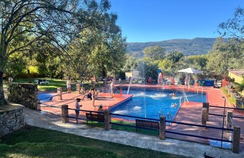 Hervas Apartment | EL VERANO NO SE ACABA -ALDEA VETONIA EN MODO TRANQUILO -Piscina Abierta-Se aceptan MASCOTAS-