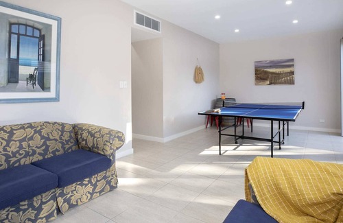 Moana House | ELANDRA - Seaside Escape for the Whole Family