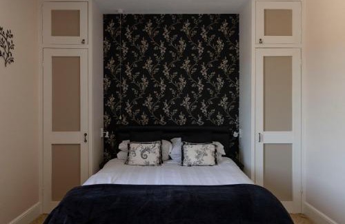 Galmpton House | Elberry Farm - unique seaside farmhouse