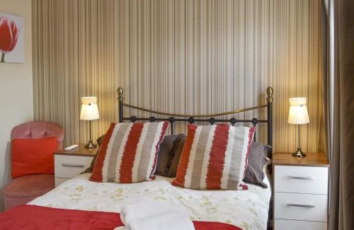 Cayton House | Eldin Hall Cottage 2 - Uk2484