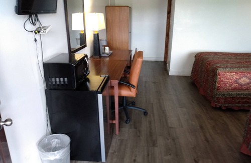 New Castle Hotel | ELDORADO MOTEL