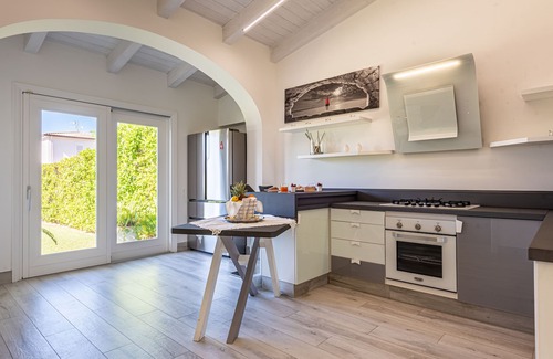 Contrada Pistavecchia 2 Villa | Elegant independent villa.nyou can spend your holidays in complete relaxation