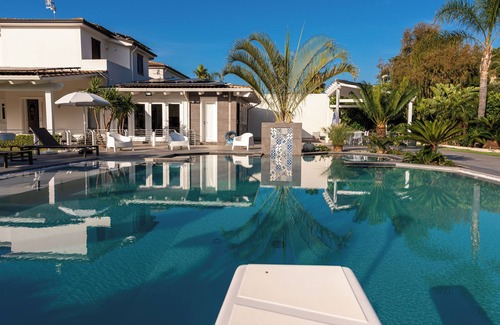 Contrada Pistavecchia 2 Villa | Elegant independent villa.nyou can spend your holidays in complete relaxation