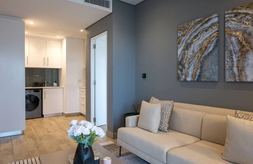 Umhlanga Apartment | Elegance at 1702 Oceans