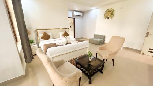 Vrindavan Hotel | Elegance Resort