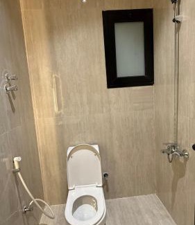 Dammam Apartment | Elegant 1BR Suite, Walk to Café&Supermarket