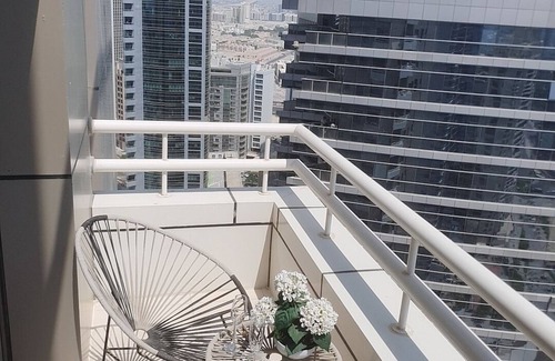 Al Barsha 1 Apartment | Elegant 1BR With Height's and City Views