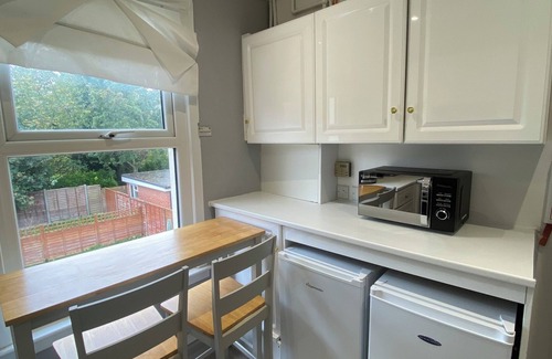 Dartford Apartment | Elegant 2 Bedroom Apartment in Dartford Kent