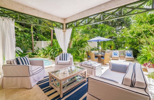 Mullins Apartment | Elegant 2 bedroom apt, private pool, beach access - Moonshadow