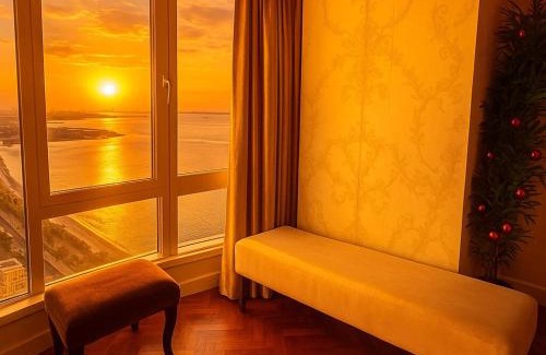Ermita Apartment | Elegant 2BR Manila Bay Sunset near US Embassy