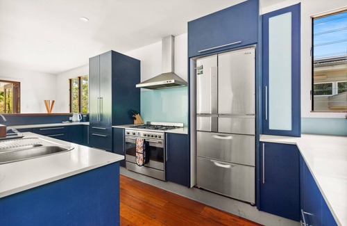 North Balgowlah House | Elegant 3-Bed Home with Games Room & Balcony