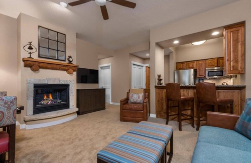 Beaver Creek Cabin | Elegant and comfortable! 2 Bedroom Condo at the Hyatt Mountain Lodge