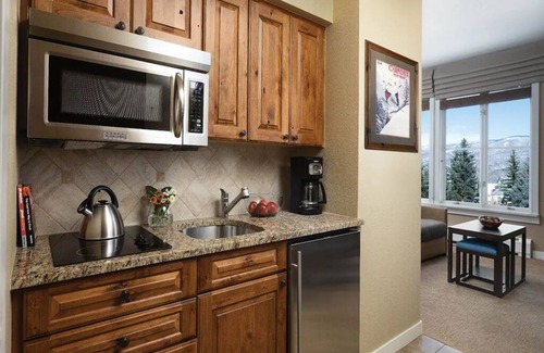 Beaver Creek Cabin | Elegant and comfortable! 2 Bedroom Condo at the Hyatt Mountain Lodge