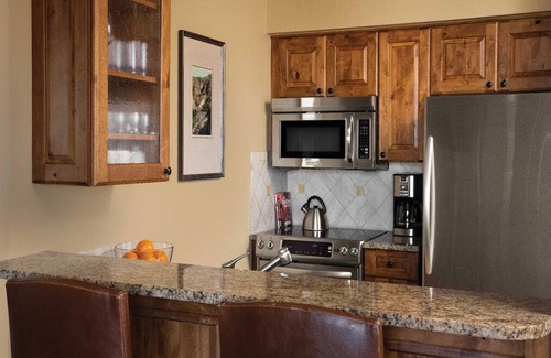 Beaver Creek Cabin | Elegant and comfortable! 2 Bedroom Condo at the Hyatt Mountain Lodge