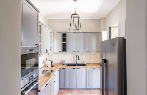 Vignale Monferrato Apartment | Elegant and spacious villa perfect for accommodating up to 12 guests is located in the center of Vignale in the heart of Monferrato area, nominated a UNESCO World Heritage Site in 2014. The house is equipped with every comfort: WiFi, air conditioning, ou