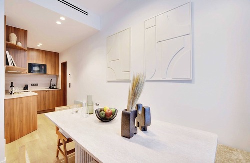 Quartier Sainte-Avoye Apartment | Elegant apartment with AC -2BR-6P- le Marais