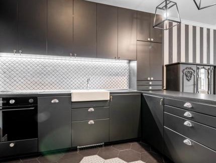 Novaky Apartment | Elegant Apartment with Parking