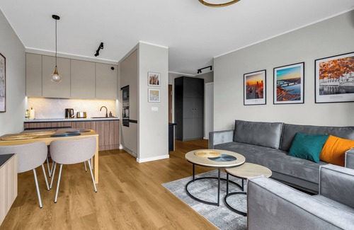 Bialoleka Apartment | Elegant Beige Harmony Apartment