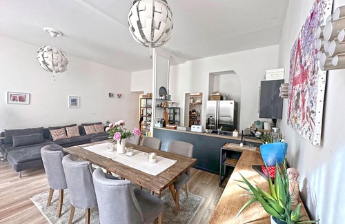 Jean-Medecin Apartment | Elegant bourgeois 4-room Apartment in city-center