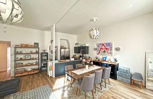 Jean-Medecin Apartment | Elegant bourgeois 4-room Apartment in city-center