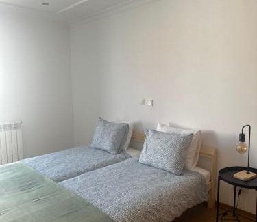 Moita Apartment | Elegant Getaway