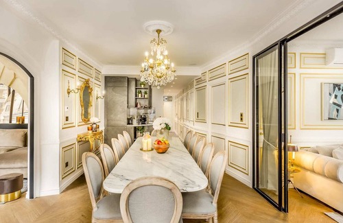 Palais-Royal Apartment | Elegant Historic 6Bdr/5Bth Apartment with Louvre View