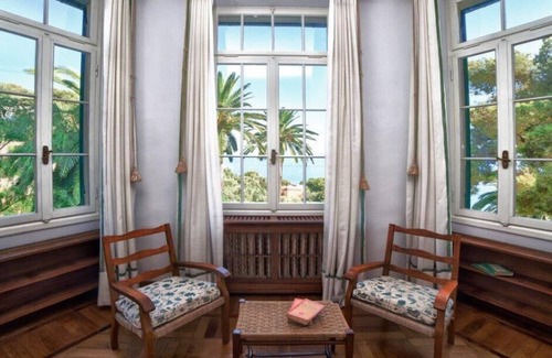 Imperia Villa | Elegant historic villa with park on the seafront