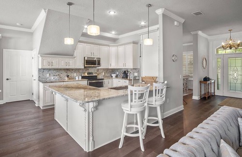 Nichols House | Elegant home with office, theater and heated pool