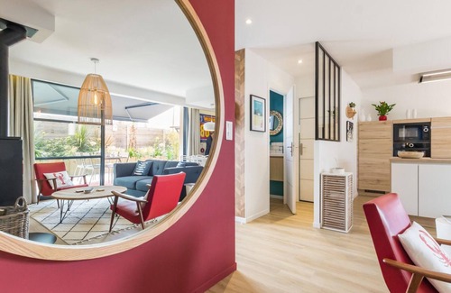 Barneville-Carteret Cottage | Elegant house in Barneville-Carteret with private garden and terrace