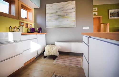 Capital Region House | Elegant house in nature reserve at city limits. Peace and tranquility!