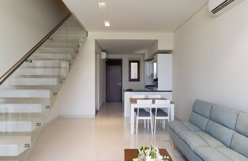 Salalah Apartment | Elegant Lagoon View with Balcony