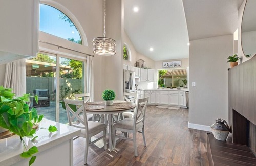 Estate La Colina House | Elegant Luxury Villa w/Heated Pool Outdoor Fun