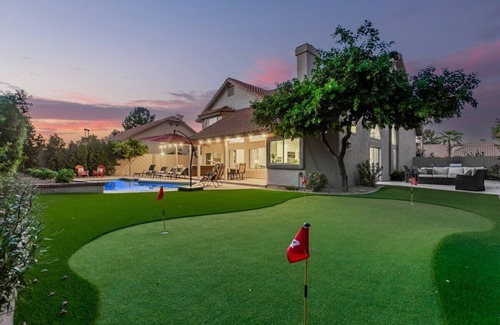 Estate La Colina House | Elegant Luxury Villa w/Heated Pool Outdoor Fun