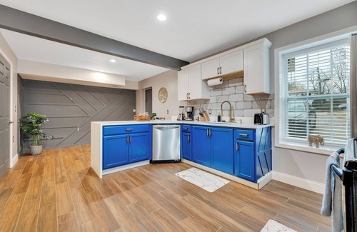 West End House | Elegant modern 2bdrm, 2bth. 20 min to ATL Airport