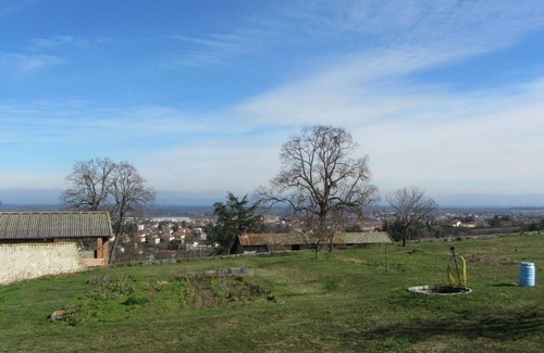 Montbrison Cottage | Elegant Modern Cottage with Garden, Terraces, and Pond