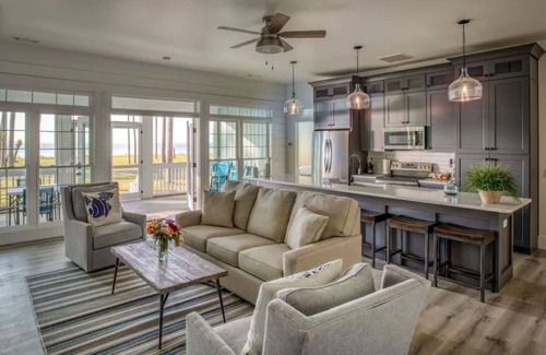 Melrose on the Beach House | Elegant Oceanview Cottage on Daufuskie Island