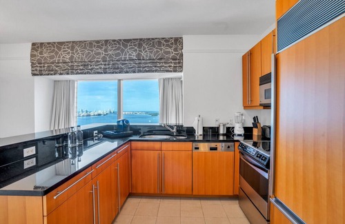 Brickell Condo | Elegant Oceanview 2-Bedroom Suite – Ultimate Comfort