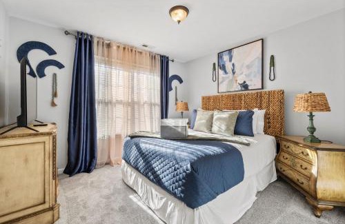 Varina House | Elegant Retreat! Spacious with Outdoor Fireplace!