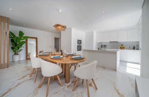 Penina Apartment | Elegant Retreat with Pool and Terrace by HostWise