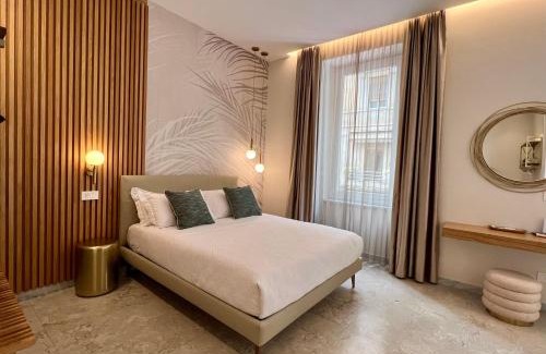 La Spezia Historic Centre House | Elegant Rooms