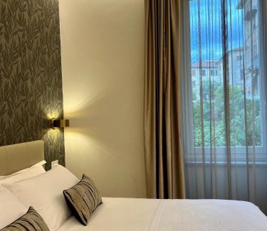 La Spezia Historic Centre House | Elegant Rooms