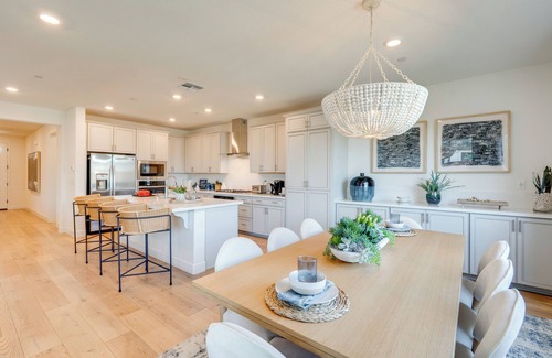 Woodland House | Elegant & Spacious Retreat w/Yard in Woodland!