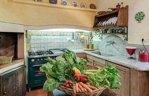 Reggello House | Elegant villa with private pool and wellness area near Florence