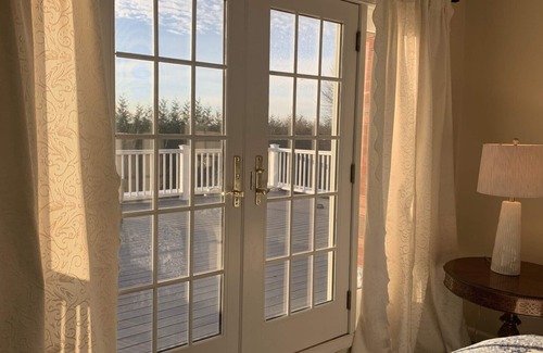 Bridgehampton House | Elegant Water Mill retreat with heated pool, terraces, and timeless.