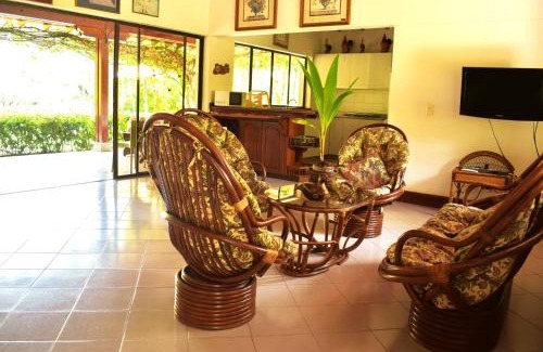 Olaya Villa | Elegante villa con entrada y salida 100 por ciento flexible