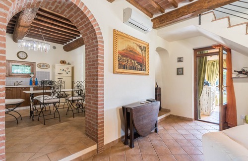 Montepulciano Villa | Elegantly renovated farmhouse with pool