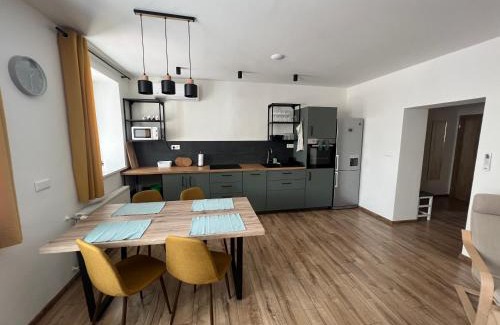 Trencin Apartment | Elegantný Byt v Srdci Mesta